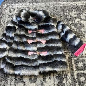 NWT Betsey Johnson Girls Faux Fur Coat 12-18 months